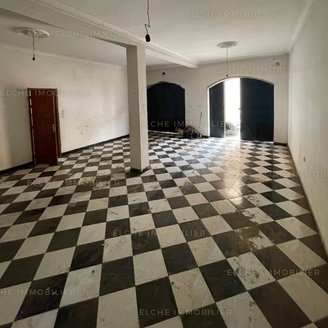 Mohamed Immobilier (Oran, Algérie) - Photo 1
